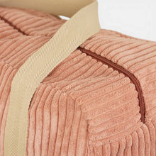 Charger l'image dans la galerie, Sporttasche | Weekender aus softem Cord blush
