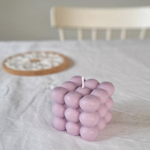 Charger l&#39;image dans la galerie, Bougie à bulles en cire de soja lavande
