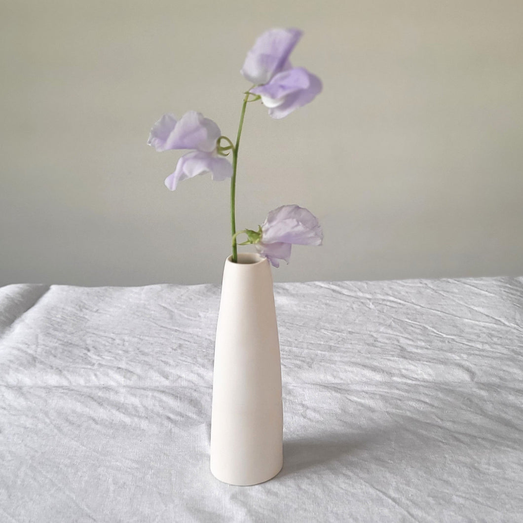 Petit vase en porcelaine bio