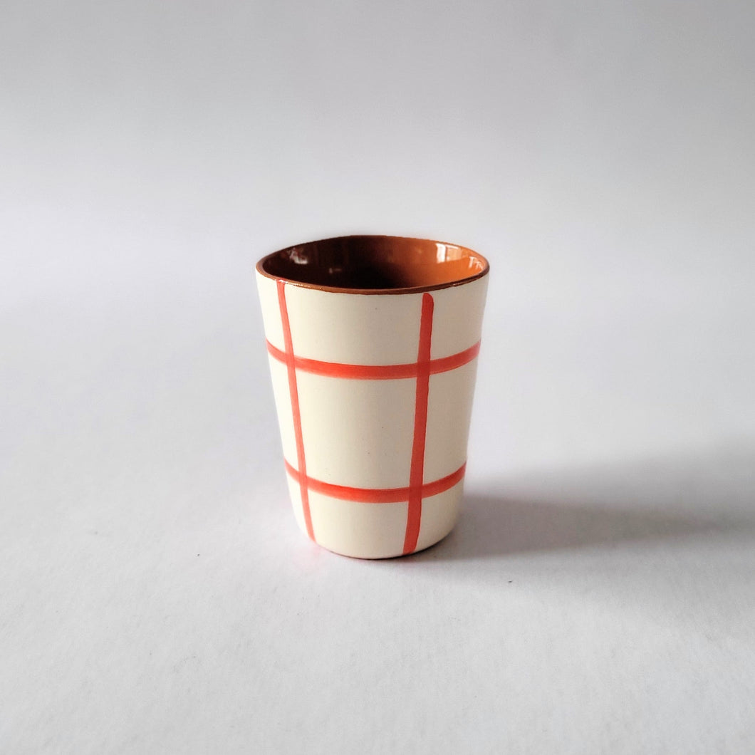Checkered red espresso mug