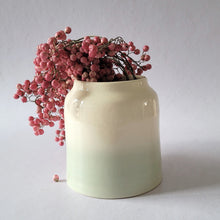 Charger l&#39;image dans la galerie, alma barru mini vase sage ombre 
