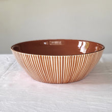 Load image into Gallery viewer, Salad bowl striped rust
