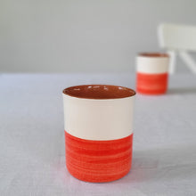 Charger l&#39;image dans la galerie, Tasse à café moitié rouge
