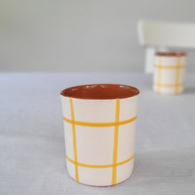 Load image into Gallery viewer, Checkered ocher coffee mug
