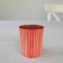 Charger l&#39;image dans la galerie, Tasse à café à rayures rouges
