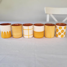 Load image into Gallery viewer, Coffee mug columns ochre
