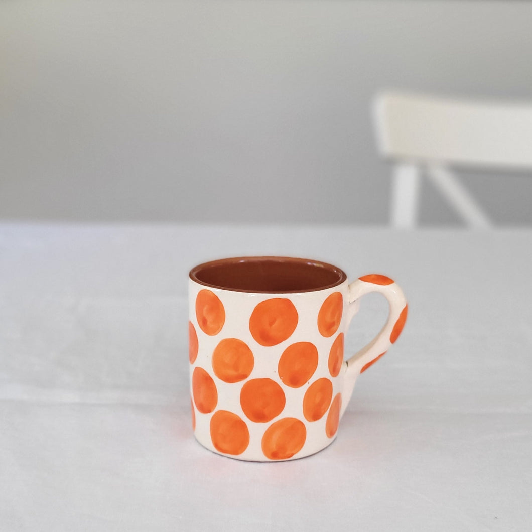 cup dots orange