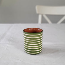 Load image into Gallery viewer, Coffee mug ringed green

