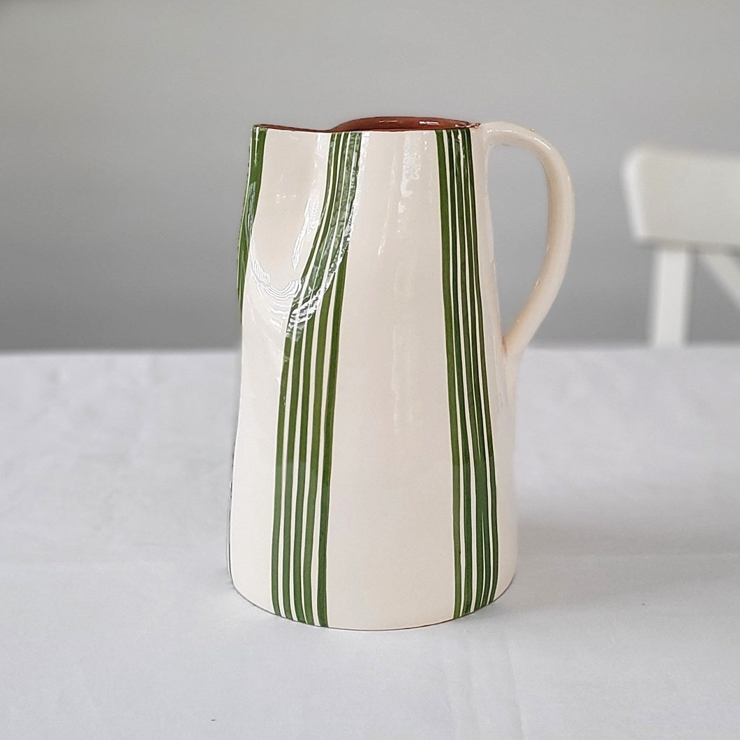 Maxi jug 1.5 l grouped striped green