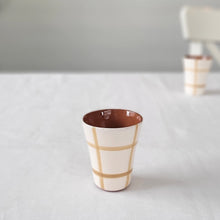 Load image into Gallery viewer, Checkered beige espresso mug
