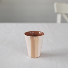 Lade das Bild in den Galerie-Viewer, Espressobecher gestreift zweifarbig beige
