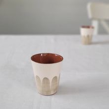 Lade das Bild in den Galerie-Viewer, Espressobecher Säulen sage

