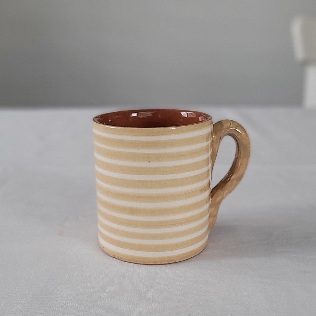 Tasse hoch geringelt beige