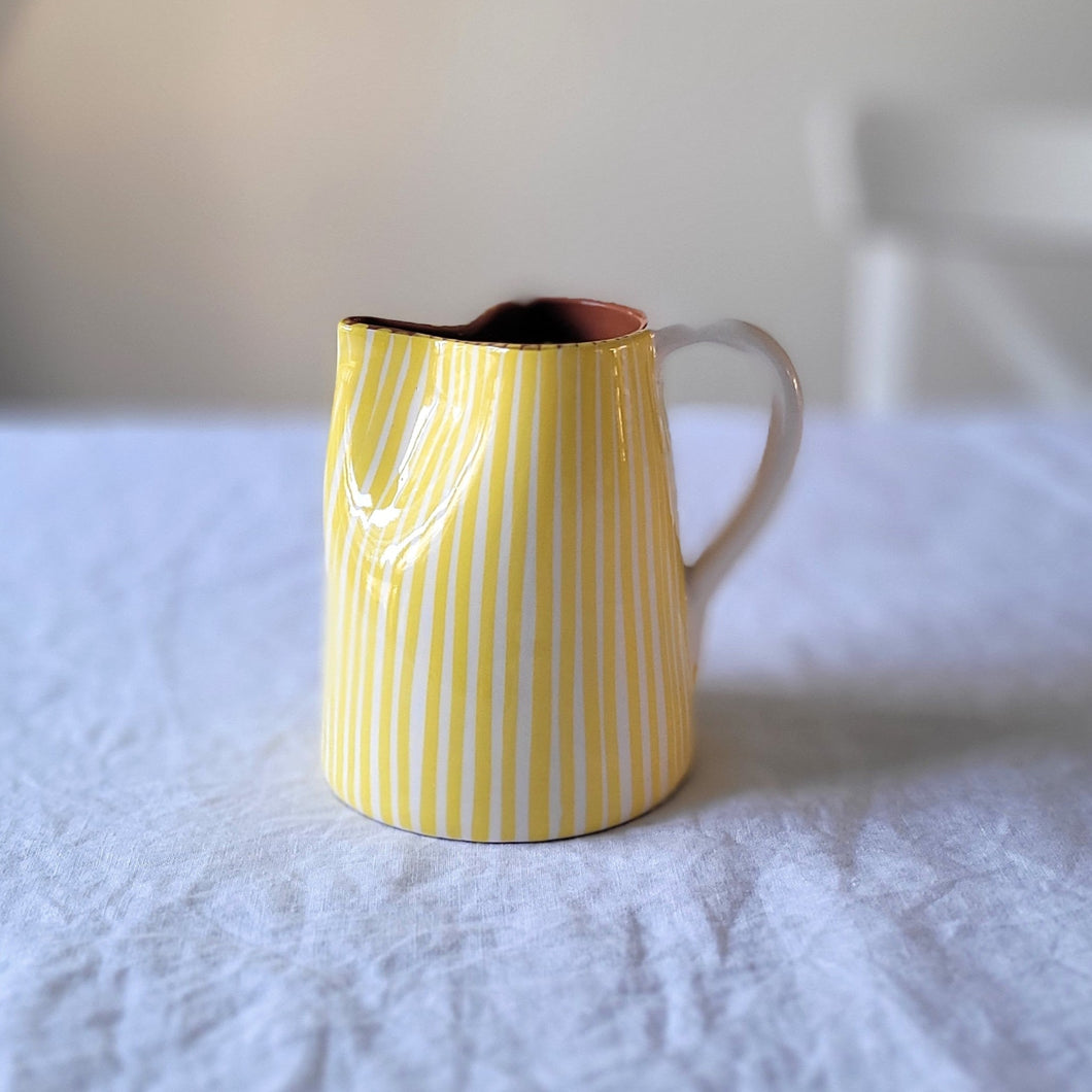 Jug 0.6 l striped lemon