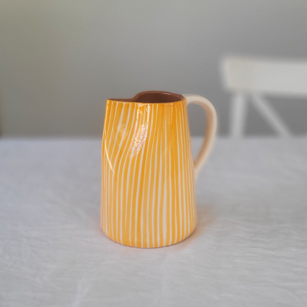 Jug 1 l striped mango