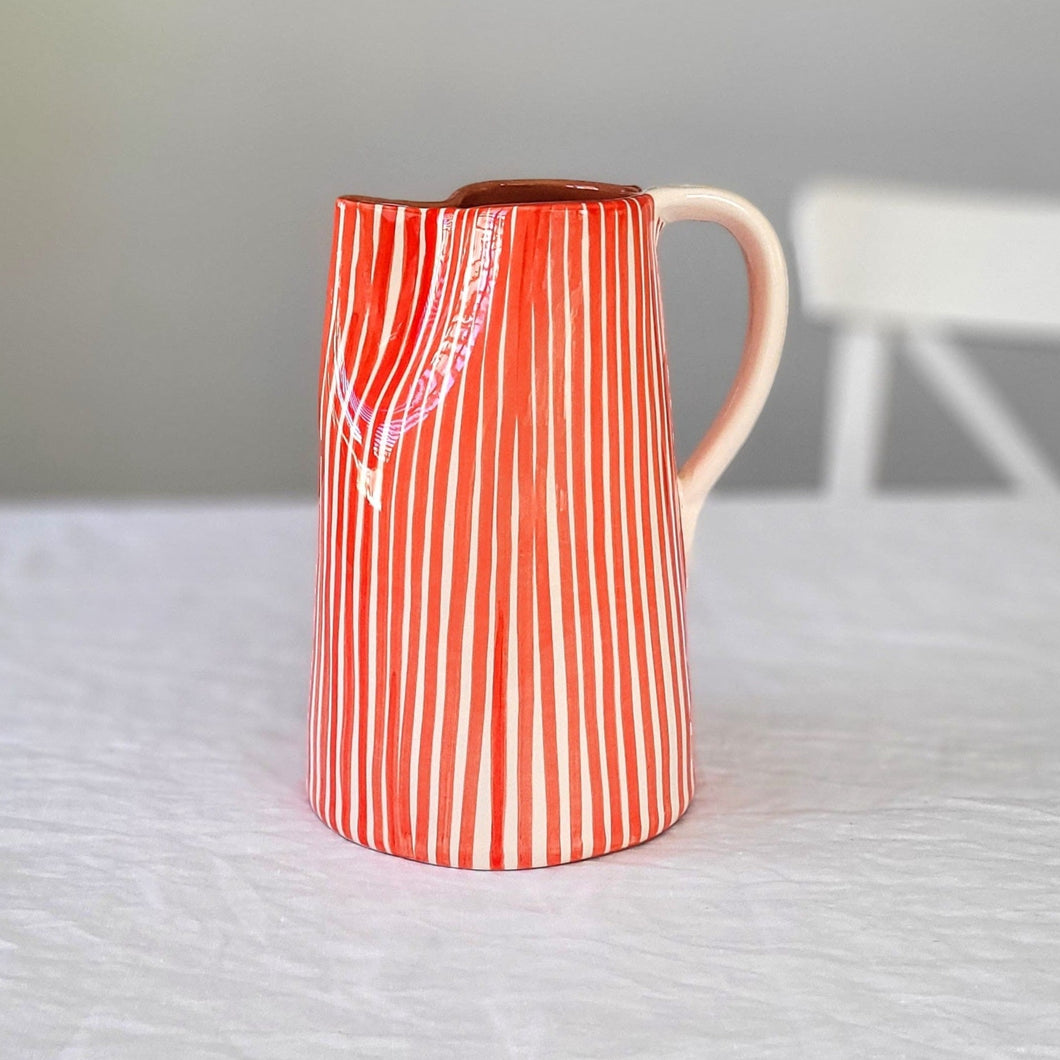 Maxi jug 1.5 l striped red