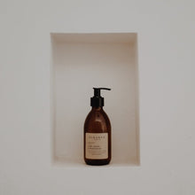 Load image into Gallery viewer, Liquid soap, Dark Plum &amp; Rhubarb
