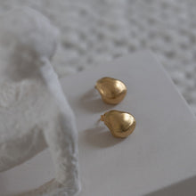 Lade das Bild in den Galerie-Viewer, Mendes Earrings
