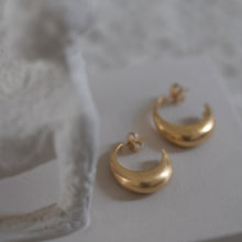 Lade das Bild in den Galerie-Viewer, Mina Earrings
