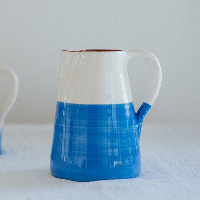 Pitcher 1 l half blue