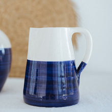 Load image into Gallery viewer, Pitcher 1 L half marine blue
