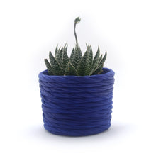Load image into Gallery viewer, Plant pot small marine
