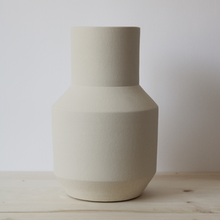 Charger l&#39;image dans la galerie, Le vase Sado
