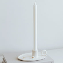 Load image into Gallery viewer, alma barru candlestick white
