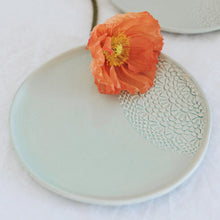 Charger l&#39;image dans la galerie, assiette petite menthe 
