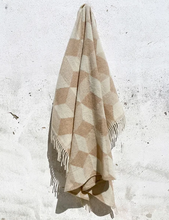 Charger l&#39;image dans la galerie, Couverture en laine Geo beige crème
